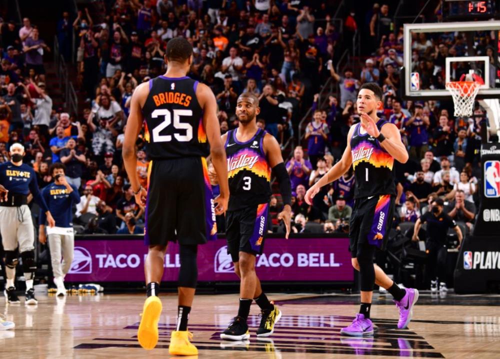 他强调中场 他强调中场